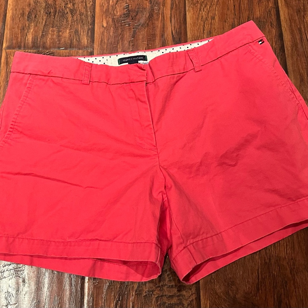 Tommy Hilfiger Chinos Size 12 Women's Shorts Watermelon muted color
